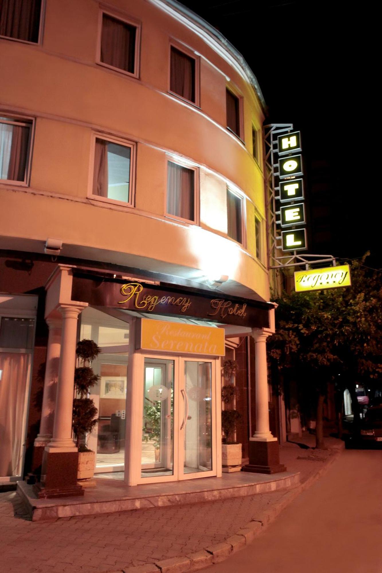 Hotel Regency Korça Exteriör bild