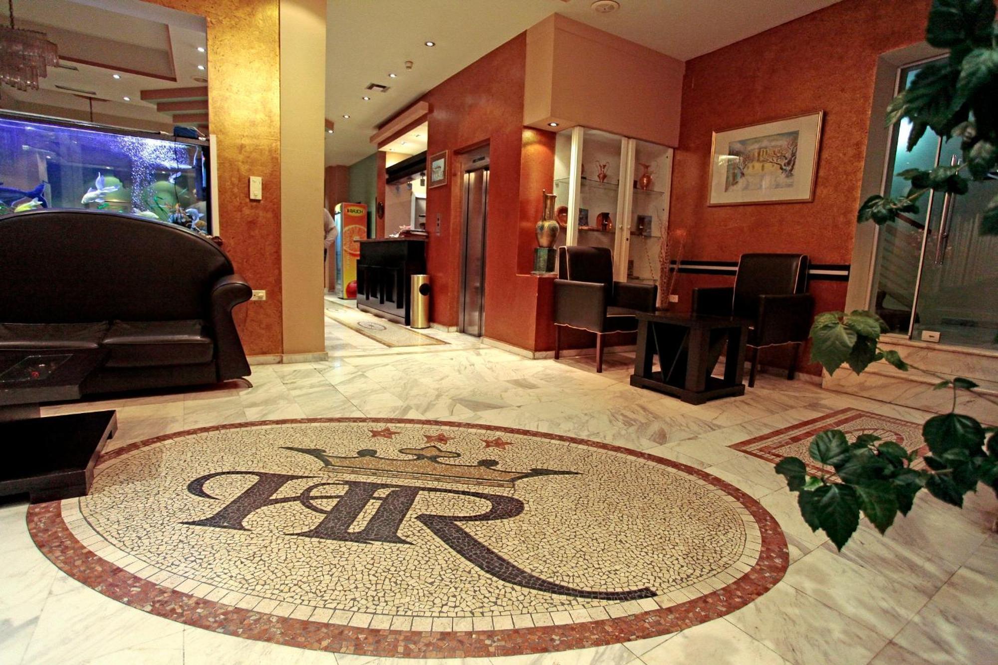 Hotel Regency Korça Exteriör bild