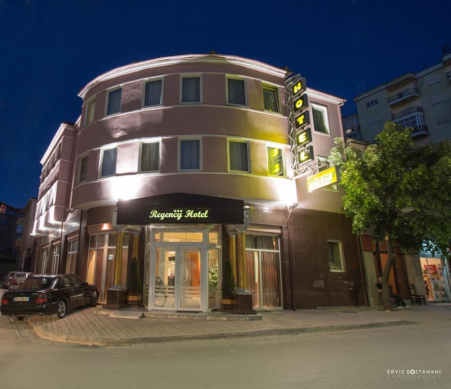 Hotel Regency Korça Exteriör bild