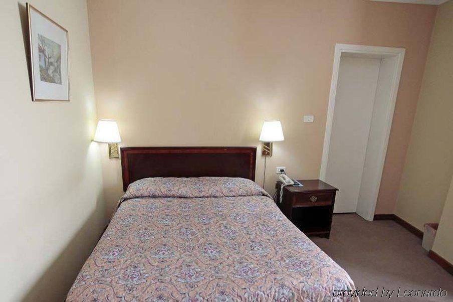 Hotel Regency Korça Exteriör bild